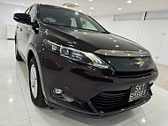 Toyota Harrier 2.0 Sunroof 2015 Red Rear Entertainment